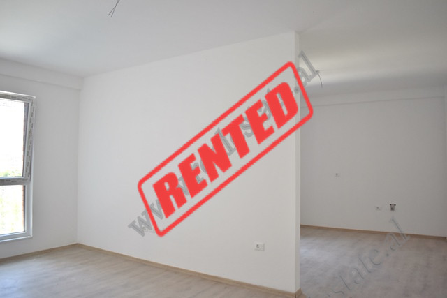 Office Space for Rent&nbsp;in Paskuqani area near Unaza e Madhe&nbsp;in Tirana, Albania.&nbsp;

Lo